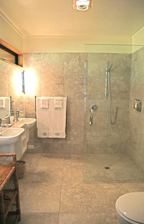 Twin Waters Lodge Collingwood Ruang foto